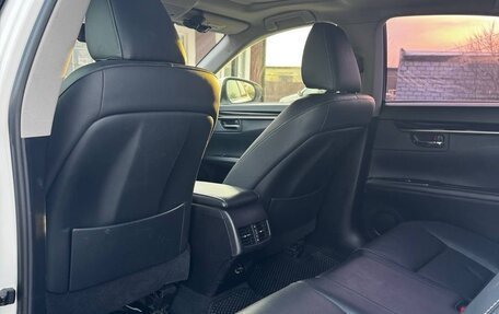 Lexus ES VII, 2015 год, 2 300 000 рублей, 10 фотография