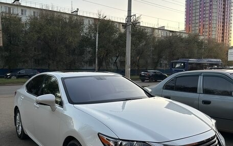 Lexus ES VII, 2015 год, 2 300 000 рублей, 3 фотография