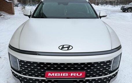 Hyundai Grandeur, 2023 год, 3 950 000 рублей, 1 фотография