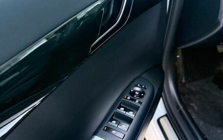 Hyundai Grandeur, 2023 год, 3 950 000 рублей, 10 фотография