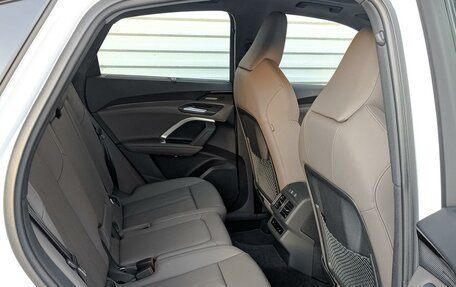 Audi Q5, 2025 год, 8 800 000 рублей, 12 фотография