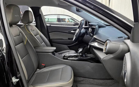 Chevrolet Trax, 2023 год, 1 550 000 рублей, 6 фотография