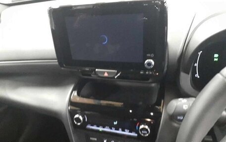 Toyota Yaris Cross, 2025 год, 2 222 000 рублей, 11 фотография