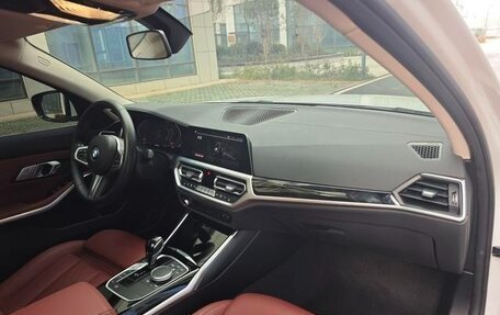 BMW 3 серия, 2022 год, 2 951 000 рублей, 16 фотография