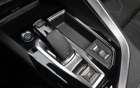 Peugeot 3008 II, 2022 год, 1 720 000 рублей, 8 фотография