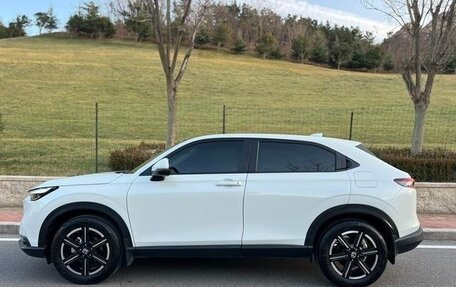 Honda Vezel, 2023 год, 1 610 000 рублей, 7 фотография