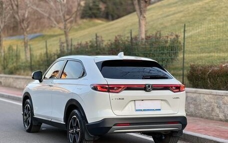 Honda Vezel, 2023 год, 1 610 000 рублей, 6 фотография