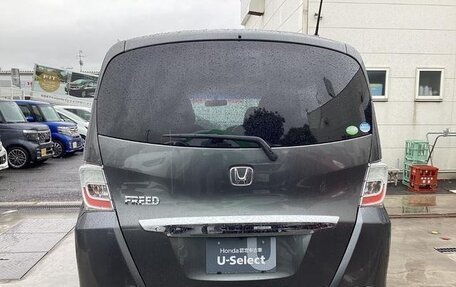 Honda Freed I, 2010 год, 893 000 рублей, 5 фотография