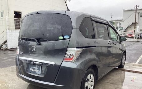 Honda Freed I, 2010 год, 893 000 рублей, 6 фотография