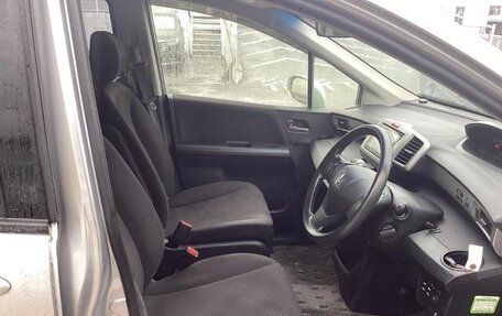 Honda Freed I, 2010 год, 823 000 рублей, 8 фотография