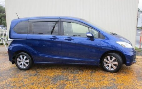 Honda Freed I, 2011 год, 793 000 рублей, 3 фотография