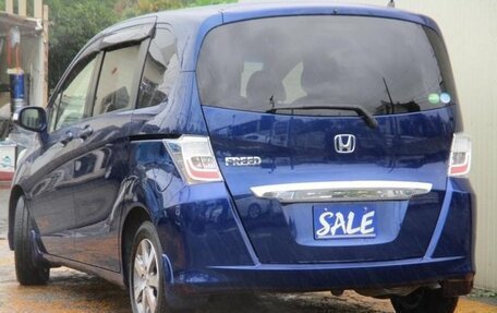 Honda Freed I, 2011 год, 793 000 рублей, 6 фотография