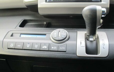 Honda Freed I, 2011 год, 793 000 рублей, 17 фотография