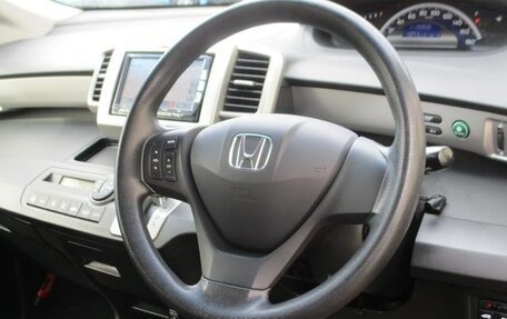 Honda Freed I, 2011 год, 793 000 рублей, 33 фотография