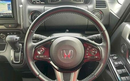 Honda N-BOX II, 2022 год, 885 000 рублей, 4 фотография