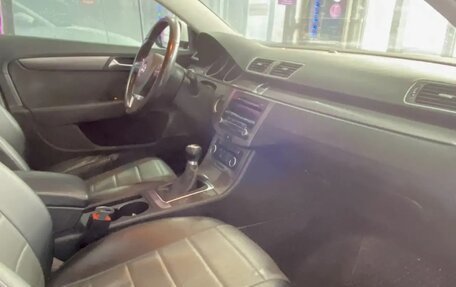 Volkswagen Passat B7, 2011 год, 1 120 000 рублей, 6 фотография