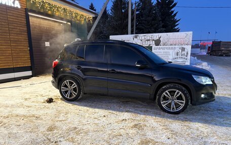 Volkswagen Tiguan I, 2011 год, 1 070 000 рублей, 2 фотография