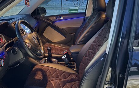 Volkswagen Tiguan I, 2011 год, 1 070 000 рублей, 6 фотография