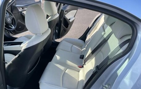 Mazda Axela, 2015 год, 1 043 000 рублей, 31 фотография