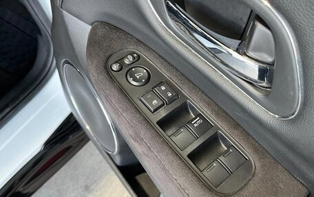 Honda Vezel, 2017 год, 1 538 000 рублей, 35 фотография