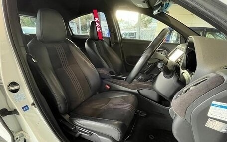 Honda Vezel, 2017 год, 1 538 000 рублей, 36 фотография