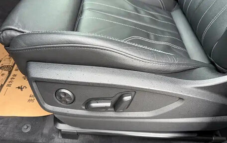 Audi Q5, 2022 год, 17 фотография