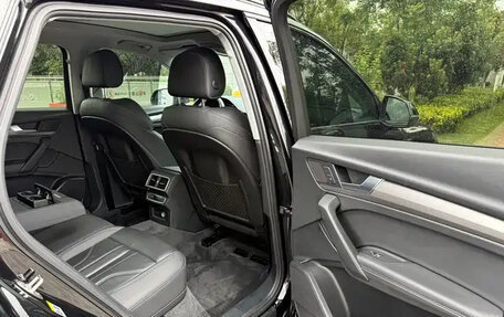 Audi Q5, 2022 год, 27 фотография