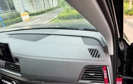 Audi Q5, 2022 год, 23 фотография