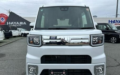 Daihatsu Wake I, 2022 год, 1 013 000 рублей, 8 фотография