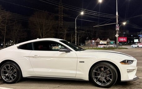 Ford Mustang VI рестайлинг, 2020 год, 3 600 000 рублей, 5 фотография