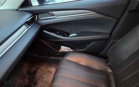 Mazda 6, 2020 год, 2 900 000 рублей, 13 фотография