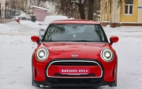 MINI Hatch, 2021 год, 2 090 000 рублей, 4 фотография
