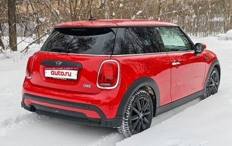 MINI Hatch, 2021 год, 2 090 000 рублей, 8 фотография