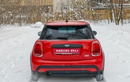 MINI Hatch, 2021 год, 2 090 000 рублей, 10 фотография
