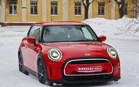 MINI Hatch, 2021 год, 2 090 000 рублей, 6 фотография