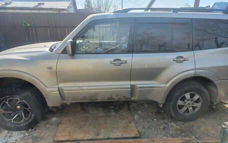 Mitsubishi Pajero III рестайлинг, 2003 год, 900 000 рублей, 3 фотография