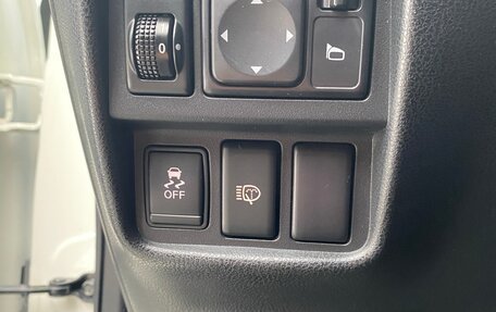 Nissan Juke II, 2012 год, 780 000 рублей, 25 фотография