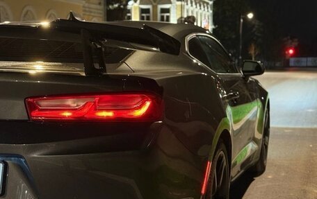 Chevrolet Camaro VI, 2018 год, 3 200 000 рублей, 3 фотография