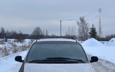 Chrysler Voyager III, 2000 год, 110 000 рублей, 2 фотография