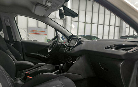 Peugeot 208 II, 2013 год, 680 000 рублей, 11 фотография