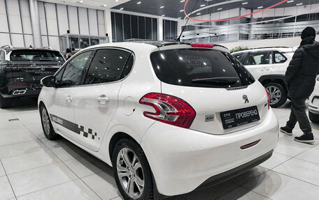 Peugeot 208 II, 2013 год, 680 000 рублей, 7 фотография