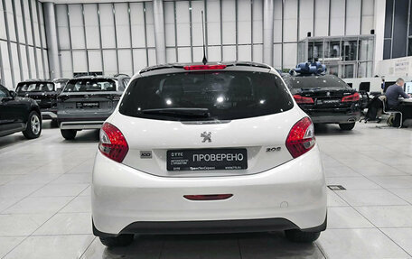 Peugeot 208 II, 2013 год, 680 000 рублей, 6 фотография
