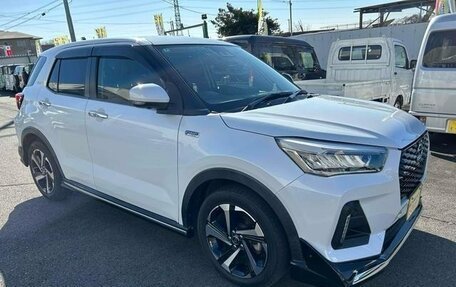 Daihatsu Rocky, 2022 год, 1 405 000 рублей, 3 фотография
