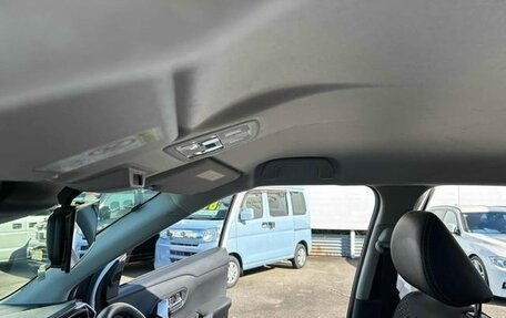 Daihatsu Rocky, 2022 год, 1 405 000 рублей, 31 фотография