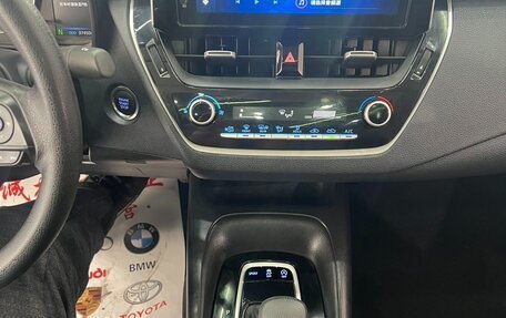 Toyota Corolla, 2021 год, 1 302 000 рублей, 9 фотография