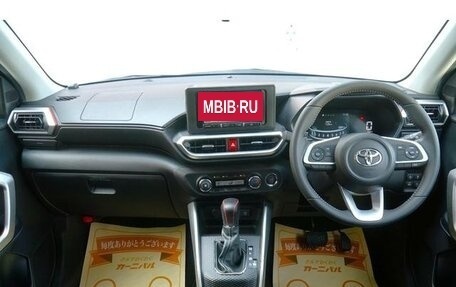 Toyota Raize I, 2022 год, 1 374 000 рублей, 13 фотография