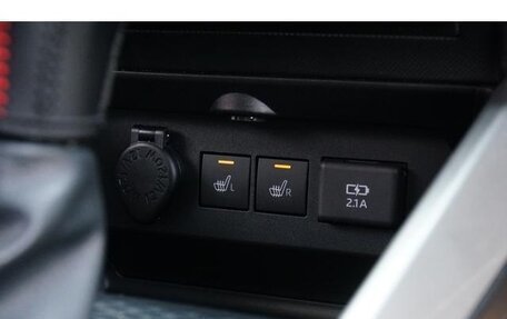 Toyota Raize I, 2022 год, 1 374 000 рублей, 32 фотография