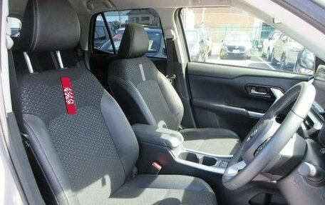 Daihatsu Rocky, 2023 год, 1 406 000 рублей, 30 фотография