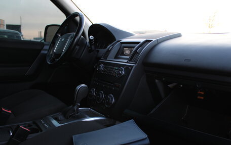 Land Rover Freelander II рестайлинг 2, 2013 год, 1 499 000 рублей, 22 фотография