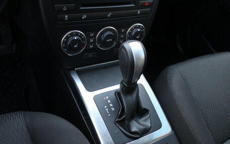 Land Rover Freelander II рестайлинг 2, 2013 год, 1 499 000 рублей, 25 фотография